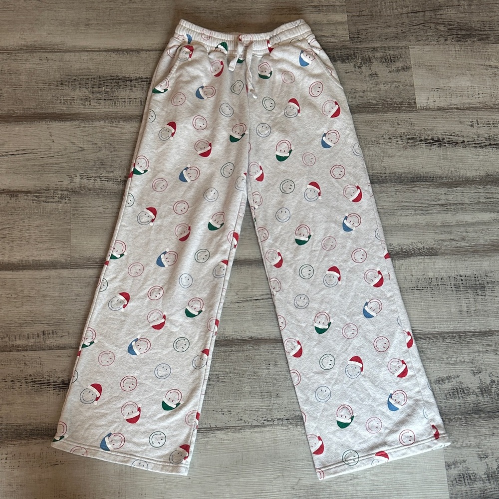 American Eagle Lounge Flare Christmas Jogging Pants Joggers Women’s size Small